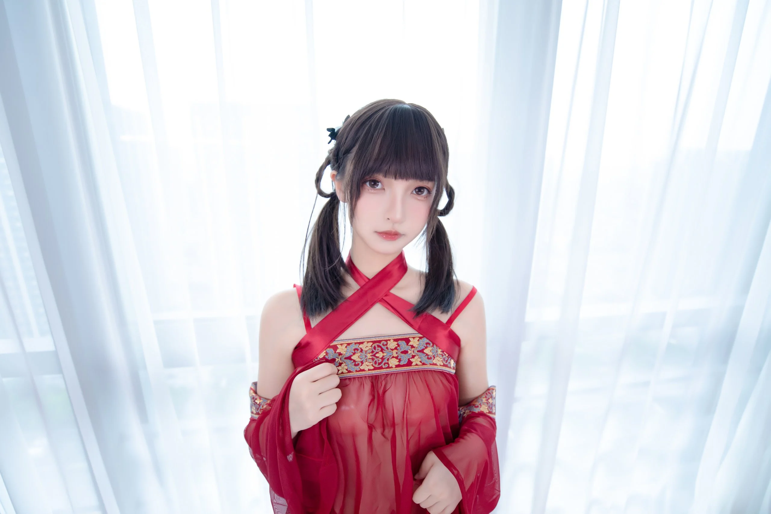 神楽坂真冬 “唐宫魅影”：解锁二次元与古风的奇妙碰撞